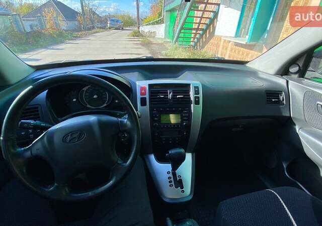 Хендай Туксон 2008 у Золотоноше на Automoto.ua Чорний Хендай Туксон, об'ємом двигуна 1.99 л та пробігом 149 тис. км за 9500 $, фото 7 на Automoto.ua