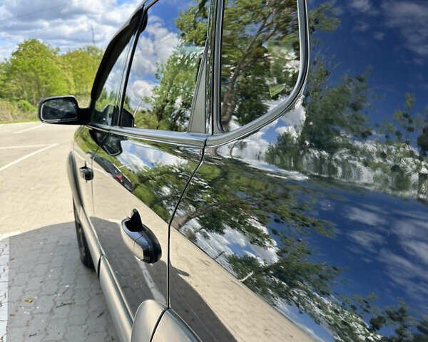 Чорний Хендай Туксон, об'ємом двигуна 1.98 л та пробігом 279 тис. км за 8200 $, фото 9 на Automoto.ua