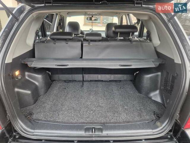 Чорний Хендай Туксон, об'ємом двигуна 1.99 л та пробігом 181 тис. км за 8150 $, фото 8 на Automoto.ua