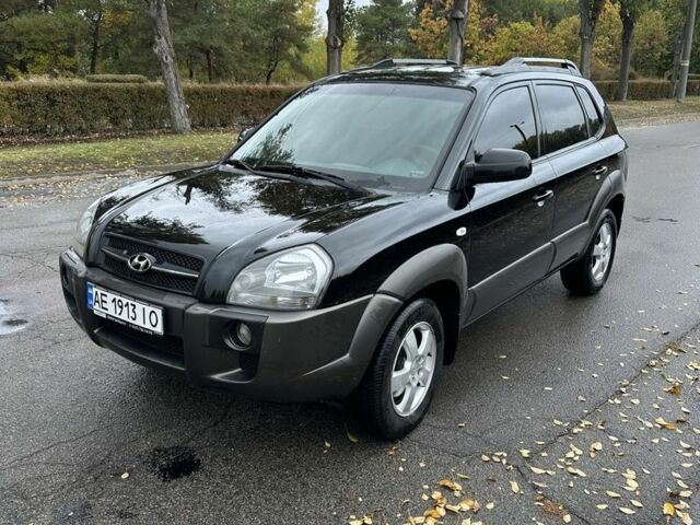 Чорний Хендай Туксон, об'ємом двигуна 2 л та пробігом 168 тис. км за 8200 $, фото 9 на Automoto.ua