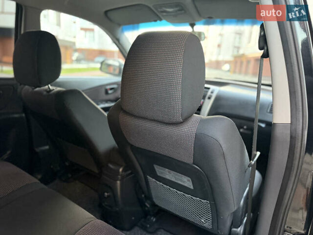 Чорний Хендай Туксон, об'ємом двигуна 2 л та пробігом 156 тис. км за 7850 $, фото 32 на Automoto.ua