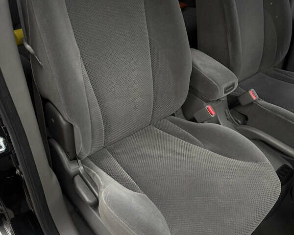 Чорний Хендай Туксон, об'ємом двигуна 2 л та пробігом 107 тис. км за 8500 $, фото 13 на Automoto.ua