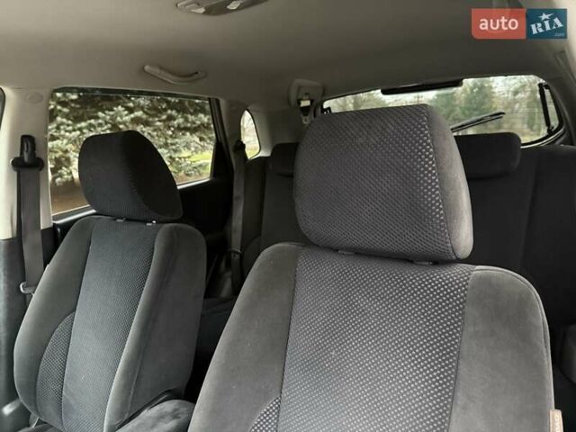 Черный Хендай Туксон, объемом двигателя 1.99 л и пробегом 240 тыс. км за 7200 $, фото 48 на Automoto.ua