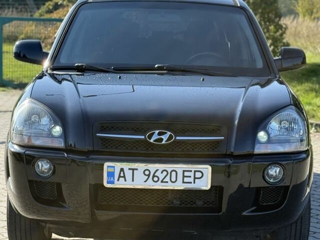 Хендай Туксон 2008 в Радехове на Automoto.ua Черный Хендай Туксон, объемом двигателя 2 л и пробегом 370 тыс. км за 7350 $, фото 22 на Automoto.ua