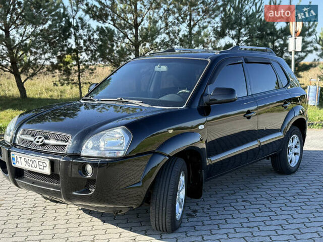 Хендай Туксон 2008 в Радехове на Automoto.ua Черный Хендай Туксон, объемом двигателя 1.98 л и пробегом 370 тыс. км за 7350 $, фото 49 на Automoto.ua