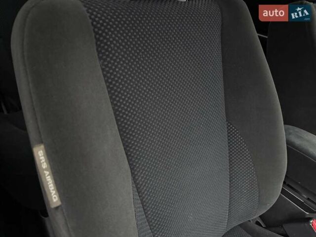 Черный Хендай Туксон, объемом двигателя 1.99 л и пробегом 240 тыс. км за 7200 $, фото 34 на Automoto.ua