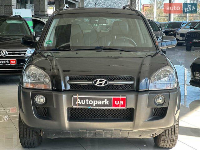 Черный Хендай Туксон, объемом двигателя 2.7 л и пробегом 158 тыс. км за 7940 $, фото 3 на Automoto.ua