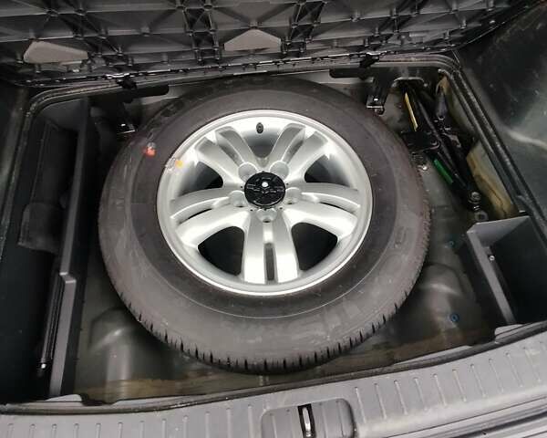 Черный Хендай Туксон, объемом двигателя 1.98 л и пробегом 214 тыс. км за 7700 $, фото 17 на Automoto.ua