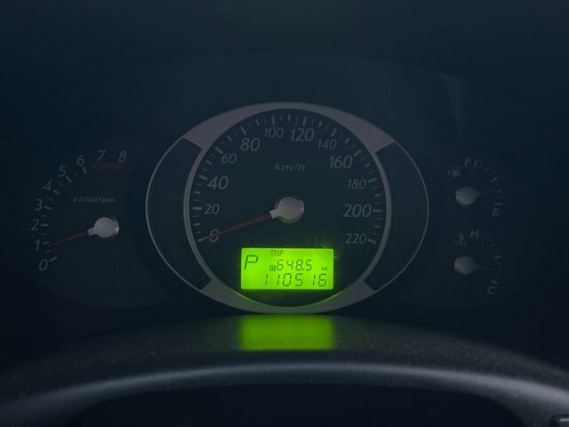 Чорний Хендай Туксон, об'ємом двигуна 2 л та пробігом 110 тис. км за 8750 $, фото 17 на Automoto.ua