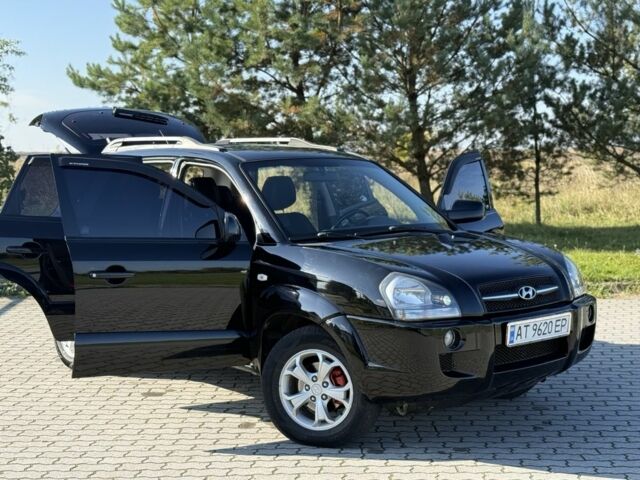 Хендай Туксон 2008 в Радехове на Automoto.ua Черный Хендай Туксон, объемом двигателя 2 л и пробегом 370 тыс. км за 7350 $, фото 8 на Automoto.ua