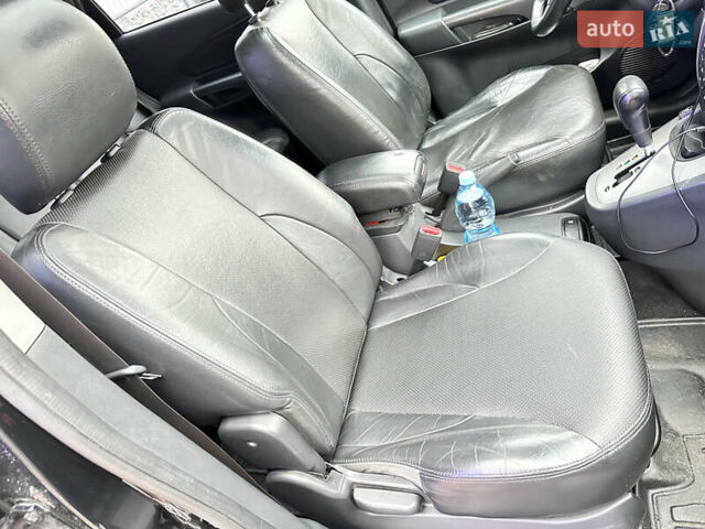 Чорний Хендай Туксон, об'ємом двигуна 2.66 л та пробігом 395 тис. км за 9950 $, фото 18 на Automoto.ua