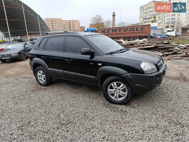 Чорний Хендай Туксон, об'ємом двигуна 0 л та пробігом 172 тис. км за 8500 $, фото 1 на Automoto.ua