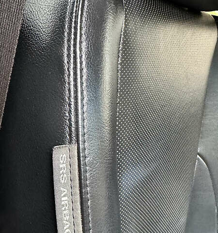 Чорний Хендай Туксон, об'ємом двигуна 2 л та пробігом 182 тис. км за 8299 $, фото 56 на Automoto.ua