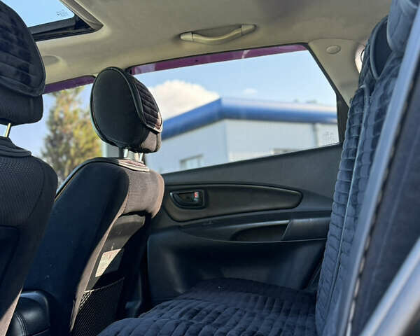 Хендай Туксон 2008 в Радехове на Automoto.ua Черный Хендай Туксон, объемом двигателя 1.98 л и пробегом 370 тыс. км за 7350 $, фото 70 на Automoto.ua