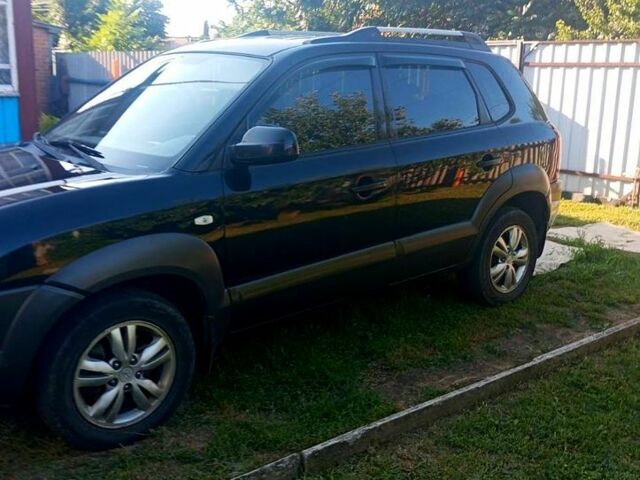 Черный Хендай Туксон, объемом двигателя 2 л и пробегом 0 тыс. км за 7500 $, фото 3 на Automoto.ua