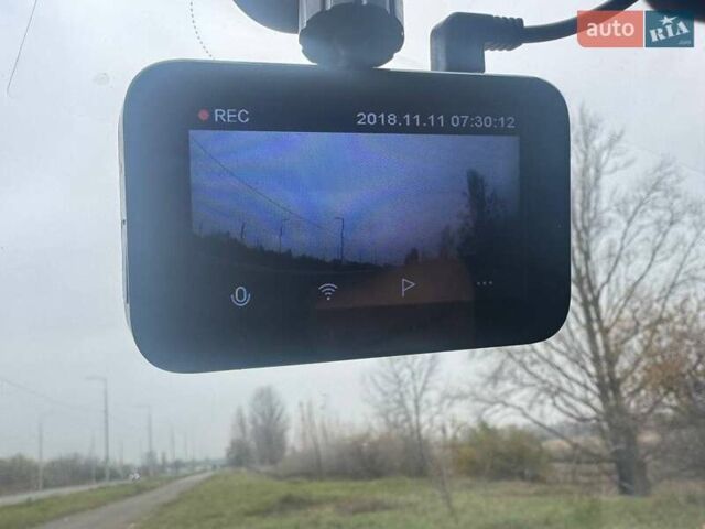 Черный Хендай Туксон, объемом двигателя 2 л и пробегом 148 тыс. км за 9500 $, фото 19 на Automoto.ua