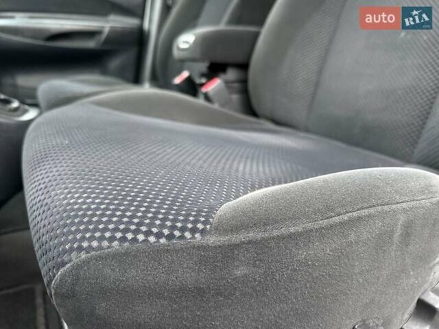 Черный Хендай Туксон, объемом двигателя 1.99 л и пробегом 240 тыс. км за 7200 $, фото 47 на Automoto.ua