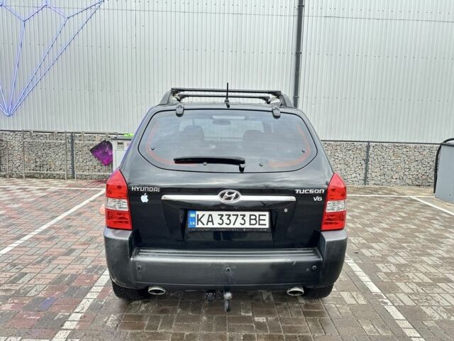 Чорний Хендай Туксон, об'ємом двигуна 2.7 л та пробігом 294 тис. км за 9950 $, фото 5 на Automoto.ua