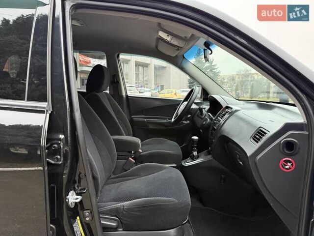 Черный Хендай Туксон, объемом двигателя 1.99 л и пробегом 240 тыс. км за 7200 $, фото 29 на Automoto.ua