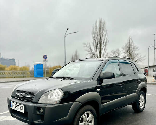 Чорний Хендай Туксон, об'ємом двигуна 1.98 л та пробігом 238 тис. км за 8499 $, фото 8 на Automoto.ua