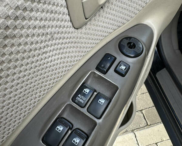 Чорний Хендай Туксон, об'ємом двигуна 1.98 л та пробігом 318 тис. км за 7399 $, фото 19 на Automoto.ua