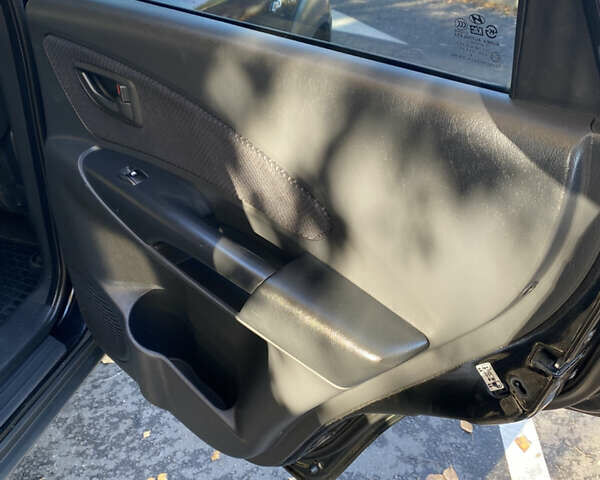 Черный Хендай Туксон, объемом двигателя 1.98 л и пробегом 218 тыс. км за 7200 $, фото 20 на Automoto.ua