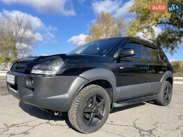 Хендай Туксон 2008 в Балаклее на Automoto.ua Черный Хендай Туксон, объемом двигателя 1.98 л и пробегом 257 тыс. км за 8500 $, фото 4 на Automoto.ua