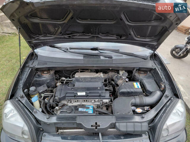 Чорний Хендай Туксон, об'ємом двигуна 0 л та пробігом 165 тис. км за 7600 $, фото 10 на Automoto.ua