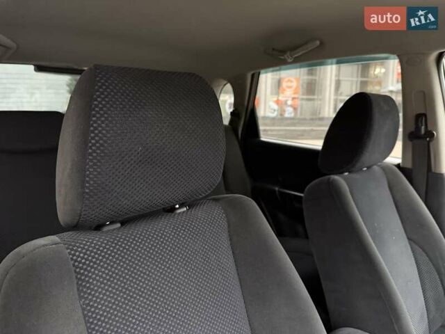 Черный Хендай Туксон, объемом двигателя 1.99 л и пробегом 240 тыс. км за 7200 $, фото 33 на Automoto.ua