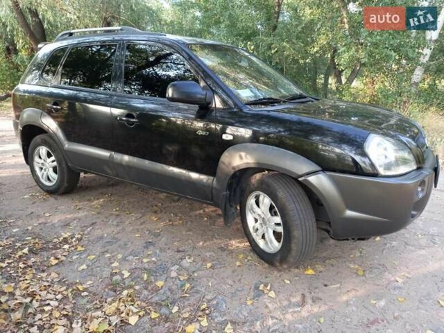 Хендай Туксон 2008 в Вознесенске на Automoto.ua Черный Хендай Туксон, объемом двигателя 1.98 л и пробегом 250 тыс. км за 8000 $, фото 1 на Automoto.ua