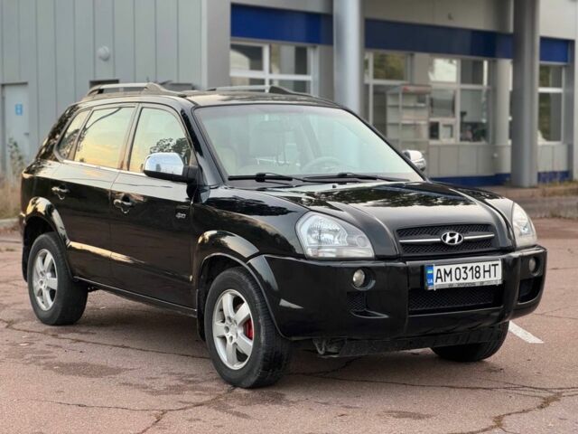 Черный Хендай Туксон, объемом двигателя 2 л и пробегом 353 тыс. км за 6800 $, фото 5 на Automoto.ua