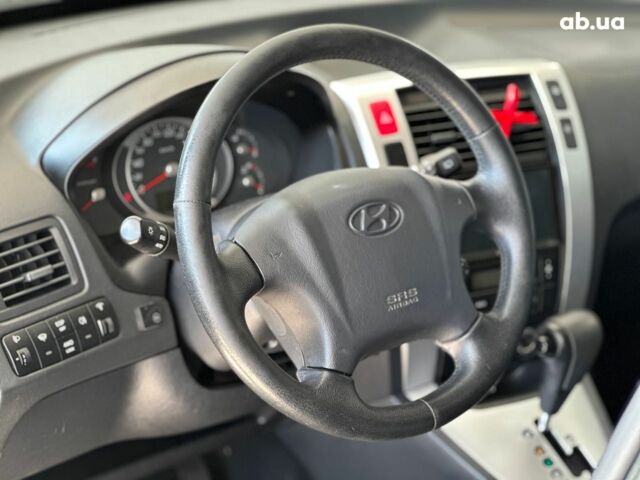 Хендай Туксон 2008 в Одессе на Automoto.ua Черный Хендай Туксон, объемом двигателя 2.7 л и пробегом 158 тыс. км за 7940 $, фото 17 на Automoto.ua