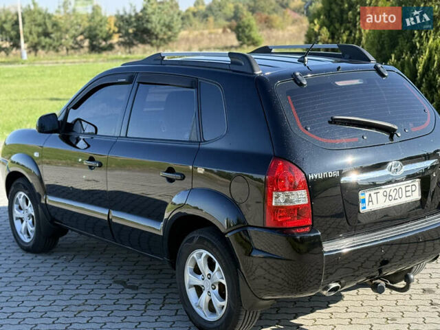 Хендай Туксон 2008 в Радехове на Automoto.ua Черный Хендай Туксон, объемом двигателя 1.98 л и пробегом 370 тыс. км за 7350 $, фото 21 на Automoto.ua