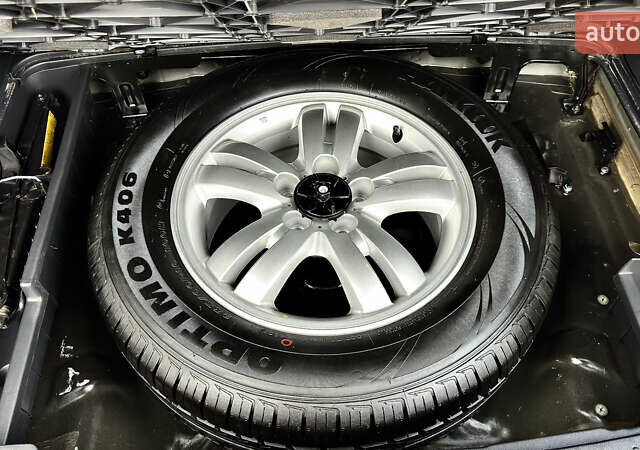 Чорний Хендай Туксон, об'ємом двигуна 2 л та пробігом 182 тис. км за 8299 $, фото 22 на Automoto.ua