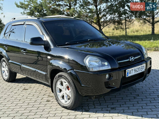 Хендай Туксон 2008 в Радехове на Automoto.ua Черный Хендай Туксон, объемом двигателя 1.98 л и пробегом 370 тыс. км за 7350 $, фото 35 на Automoto.ua
