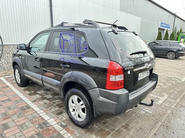 Чорний Хендай Туксон, об'ємом двигуна 2.7 л та пробігом 294 тис. км за 9950 $, фото 3 на Automoto.ua