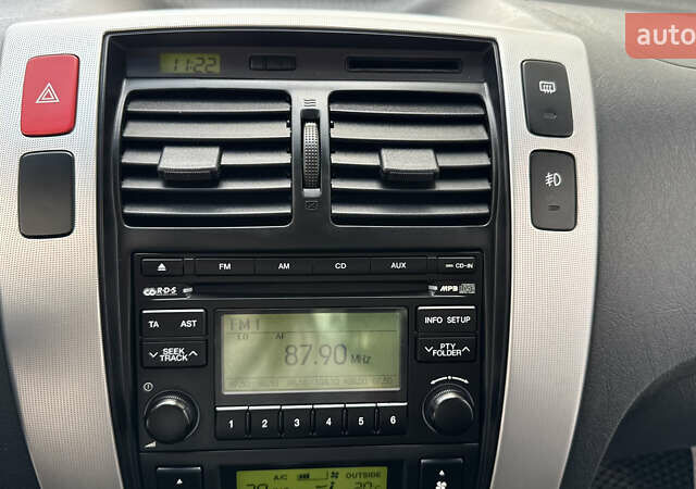 Черный Хендай Туксон, объемом двигателя 2 л и пробегом 67 тыс. км за 9999 $, фото 41 на Automoto.ua