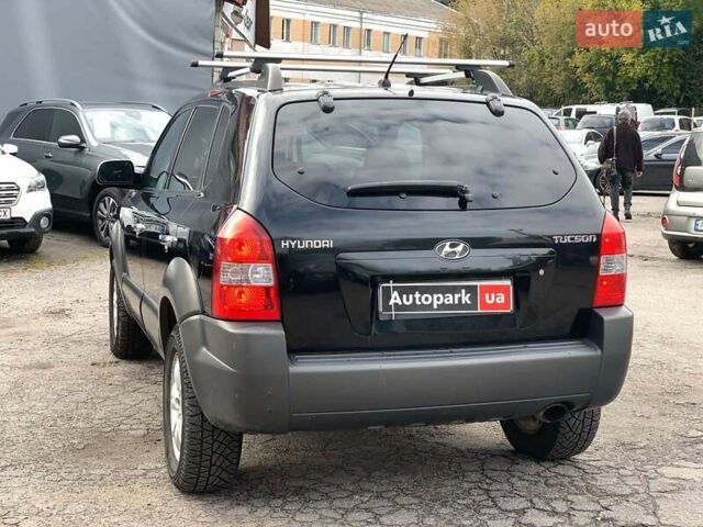 Черный Хендай Туксон, объемом двигателя 2 л и пробегом 117 тыс. км за 7990 $, фото 6 на Automoto.ua