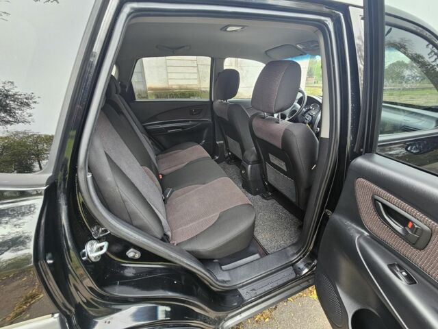 Чорний Хендай Туксон, об'ємом двигуна 2 л та пробігом 186 тис. км за 8300 $, фото 16 на Automoto.ua