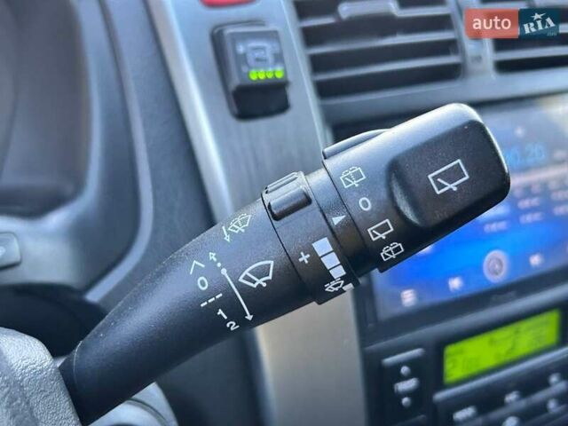 Черный Хендай Туксон, объемом двигателя 2 л и пробегом 230 тыс. км за 7500 $, фото 14 на Automoto.ua