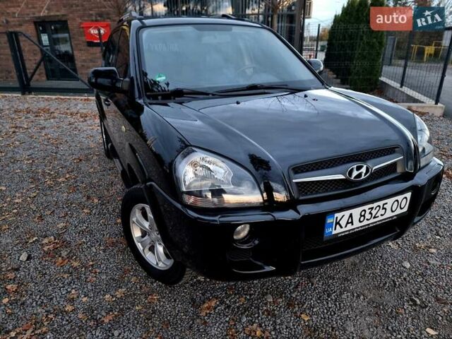 Хендай Туксон 2009 в Виннице на Automoto.ua Черный Хендай Туксон, объемом двигателя 2 л и пробегом 188 тыс. км за 9200 $, фото 1 на Automoto.ua