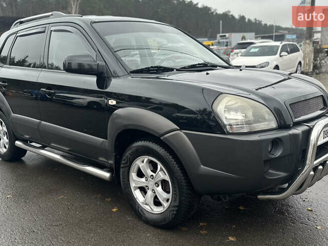 Чорний Хендай Туксон, об'ємом двигуна 1.98 л та пробігом 230 тис. км за 8700 $, фото 7 на Automoto.ua