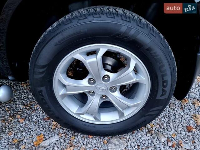 Хендай Туксон 2009 в Виннице на Automoto.ua Черный Хендай Туксон, объемом двигателя 2 л и пробегом 188 тыс. км за 9200 $, фото 20 на Automoto.ua