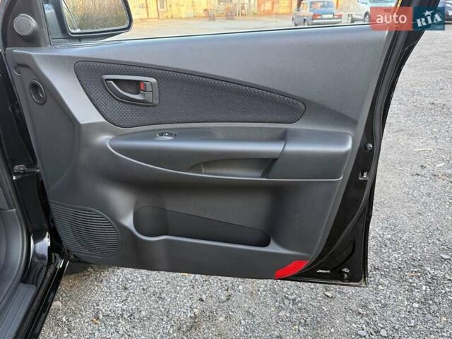 Черный Хендай Туксон, объемом двигателя 2 л и пробегом 110 тыс. км за 8899 $, фото 36 на Automoto.ua