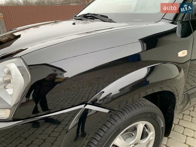 Черный Хендай Туксон, объемом двигателя 2 л и пробегом 114 тыс. км за 8850 $, фото 25 на Automoto.ua