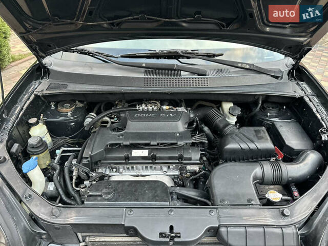 Хендай Туксон 2009 в Калуше на Automoto.ua Черный Хендай Туксон, объемом двигателя 1.98 л и пробегом 198 тыс. км за 7500 $, фото 43 на Automoto.ua