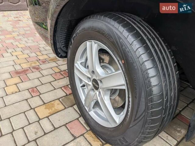 Чорний Хендай Туксон, об'ємом двигуна 2 л та пробігом 217 тис. км за 7700 $, фото 17 на Automoto.ua