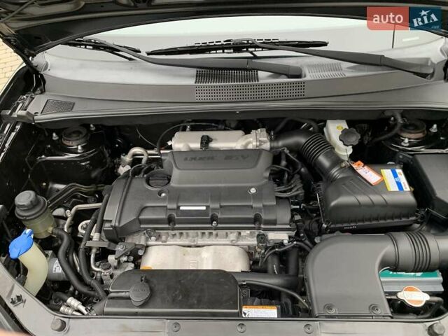 Черный Хендай Туксон, объемом двигателя 2 л и пробегом 114 тыс. км за 8850 $, фото 65 на Automoto.ua