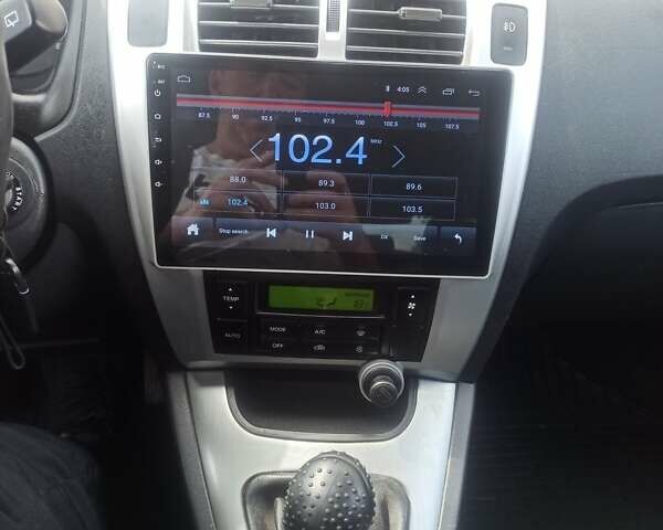 Хендай Туксон 2009 в Харькове на Automoto.ua Черный Хендай Туксон, объемом двигателя 1.98 л и пробегом 197 тыс. км за 9000 $, фото 6 на Automoto.ua