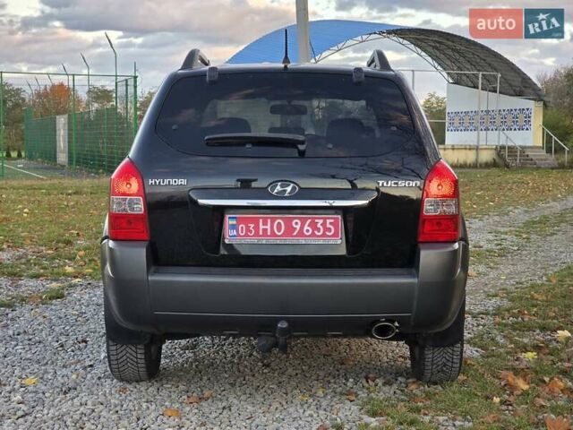 Хендай Туксон 2009 в Гусятине на Automoto.ua Черный Хендай Туксон, объемом двигателя 2 л и пробегом 143 тыс. км за 9700 $, фото 10 на Automoto.ua